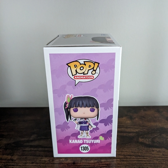 NEW Demon Slayer Kanao Tsuyuri Glow GITD  Funko Pop Barnes and Noble exclusive - Picture 4 of 10